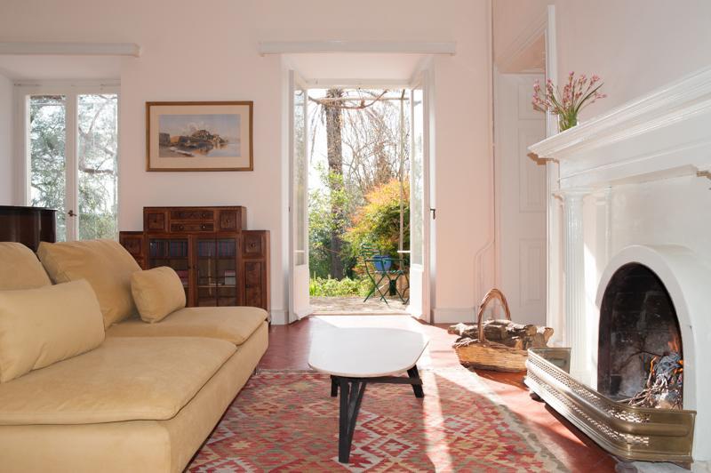 Bed & Breakfast Kefalomandouko